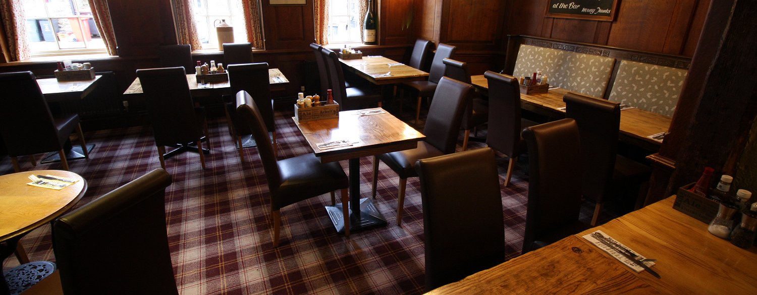 The Saracens Head pub, Highworth, Swindon